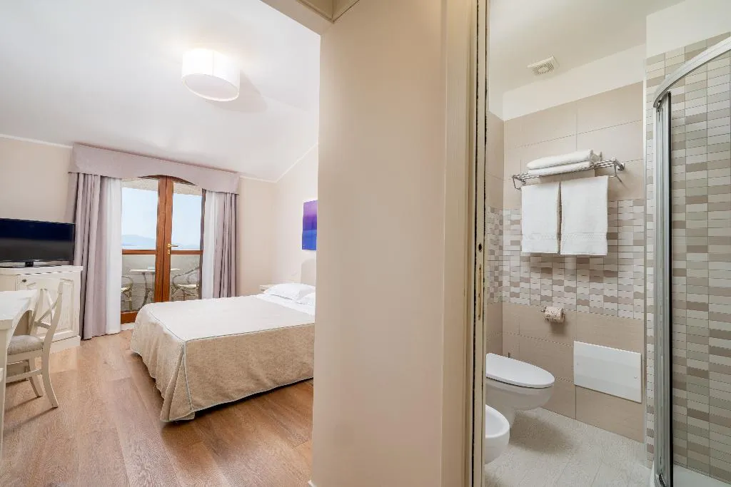TRIPLE SUPERIOR SEA VIEW Room, Punta Negra, Alghero