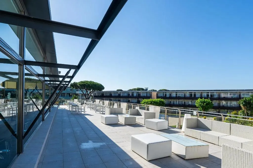 Terrace, Comtat Sant Jordi, Costa Brava