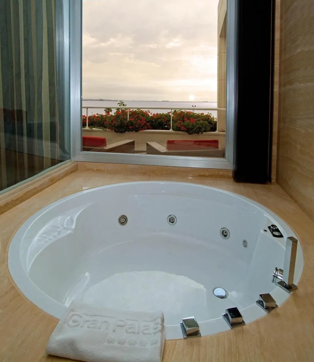 JUNIOR SUITE SEA VIEW Room, Gran Palas Hotel, Costa Brava