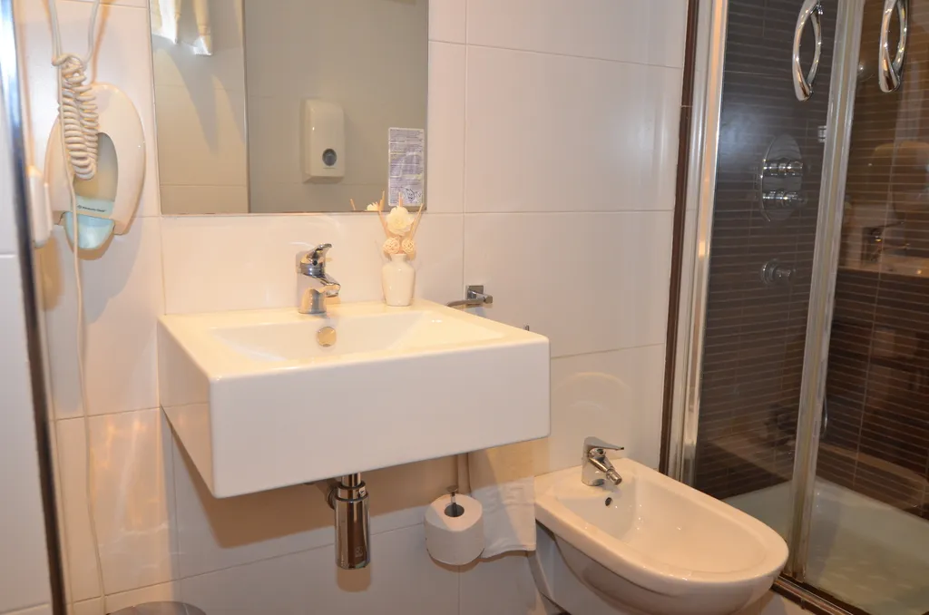 APARTMENT CAPACITY 2 ONE BEDROOM Room, Valencia Rental, Valencia