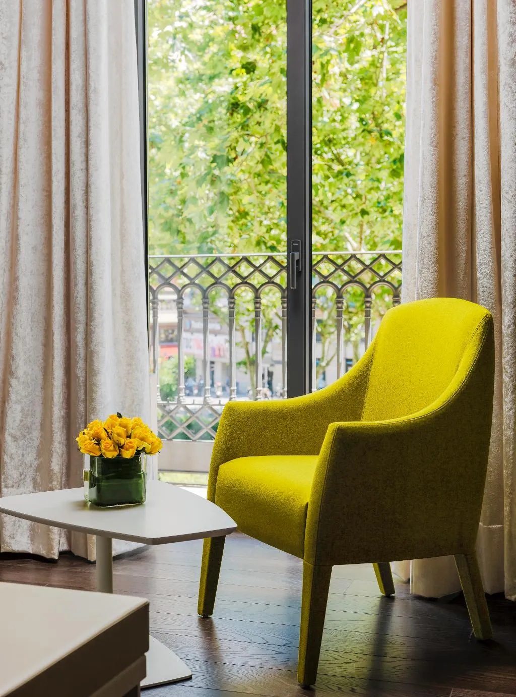 DOUBLE SINGLE USE WITH VIEWS Room, H10 Urquinaona Plaza, Barcelona