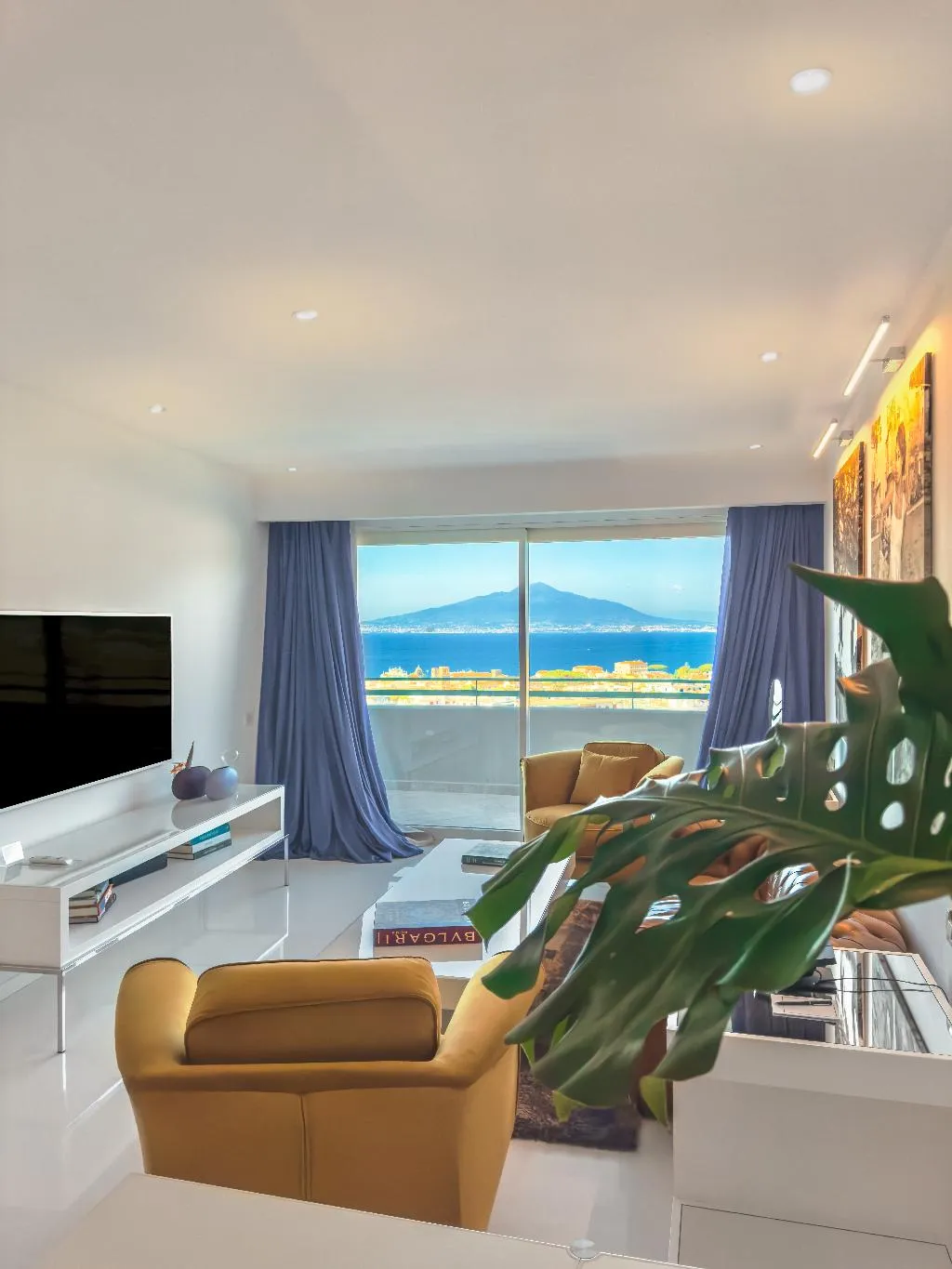 SUITE SEA VIEW Room, Hilton Sorrento Palace, Naples