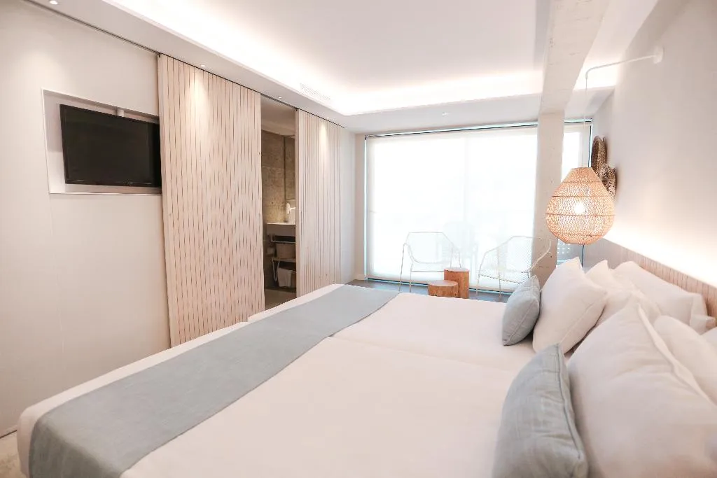Double or Twin POOL VIEW Room, Kaktus Playa, Costa Brava