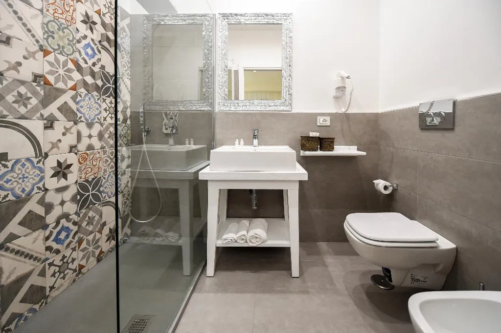 DOUBLE CLASSIC Room, Sorrento City, Naples