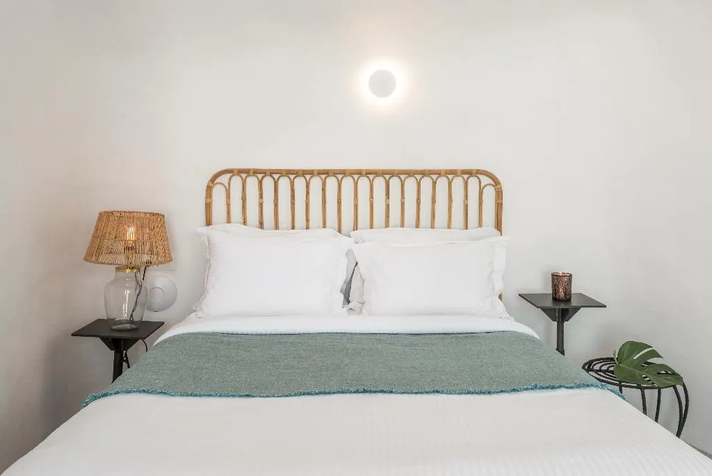 JUNIOR SUITE STANDARD Room, Cocoon Suites, Santorini