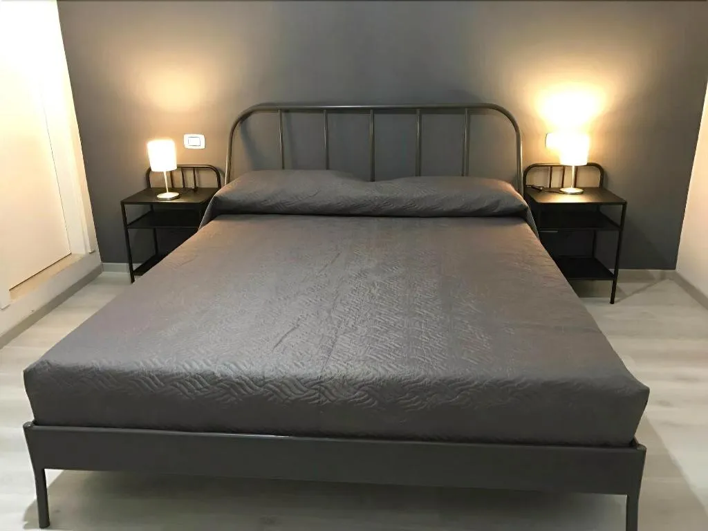 Room, Sensation House, Rome