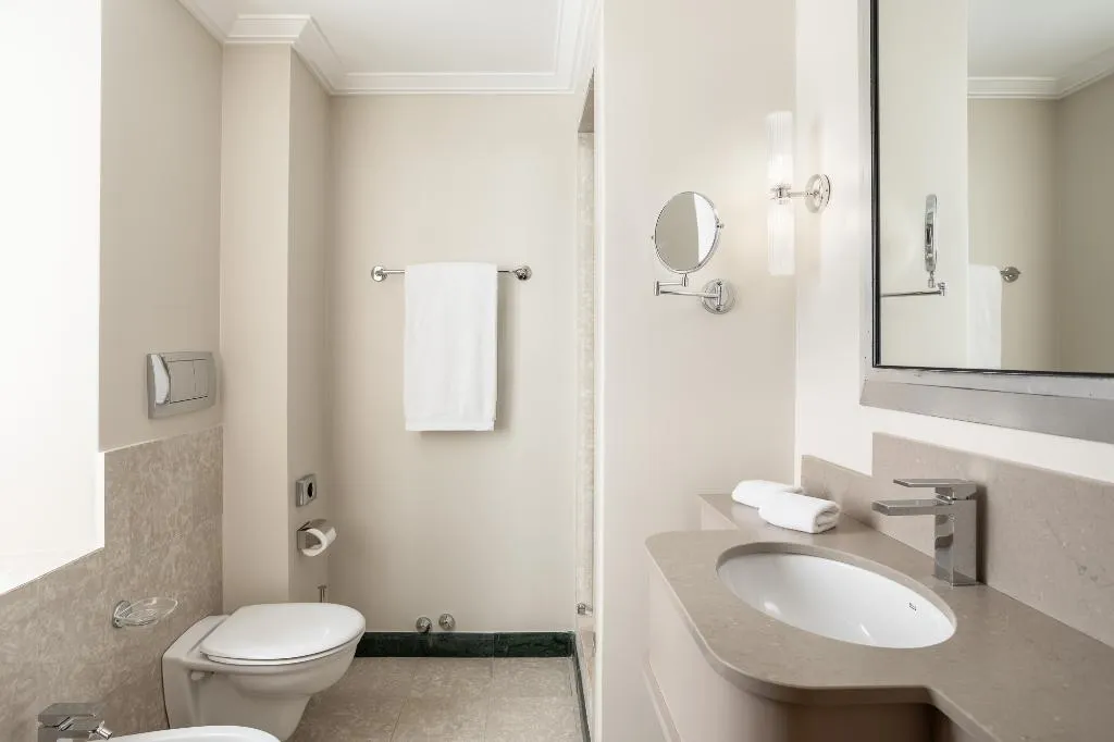 DOUBLE SUPERIOR Room, Room Mate Collection Mia, Rome Colosseum, Rome