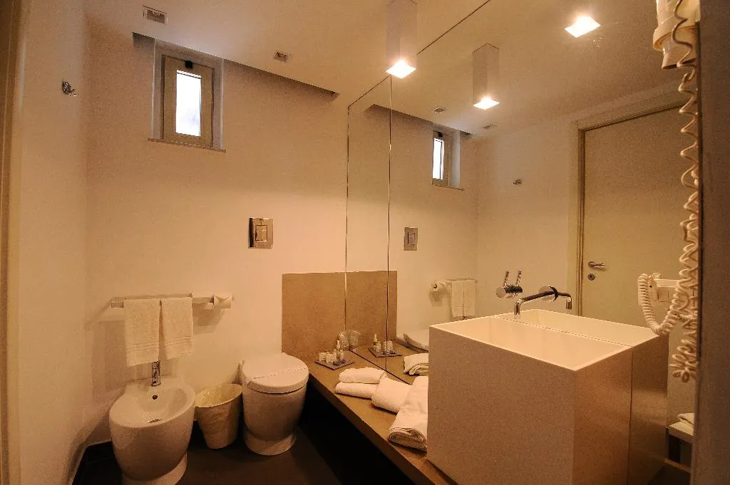 QUADRUPLE CLASSIC Room, Casena Dei Colli Sure Hotel Collection by BW, Palermo