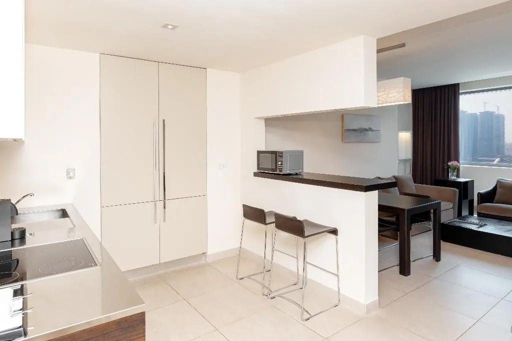 APARTMENT SUPERIOR ONE BEDROOM Room, Radisson Blu Residence Dubai Marina, Dubai