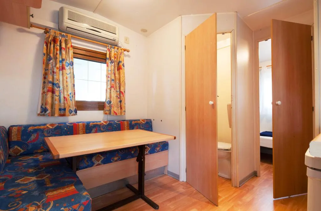 MOBILE HOME TWO BEDS Room, Camping Village Cavallino, Venice