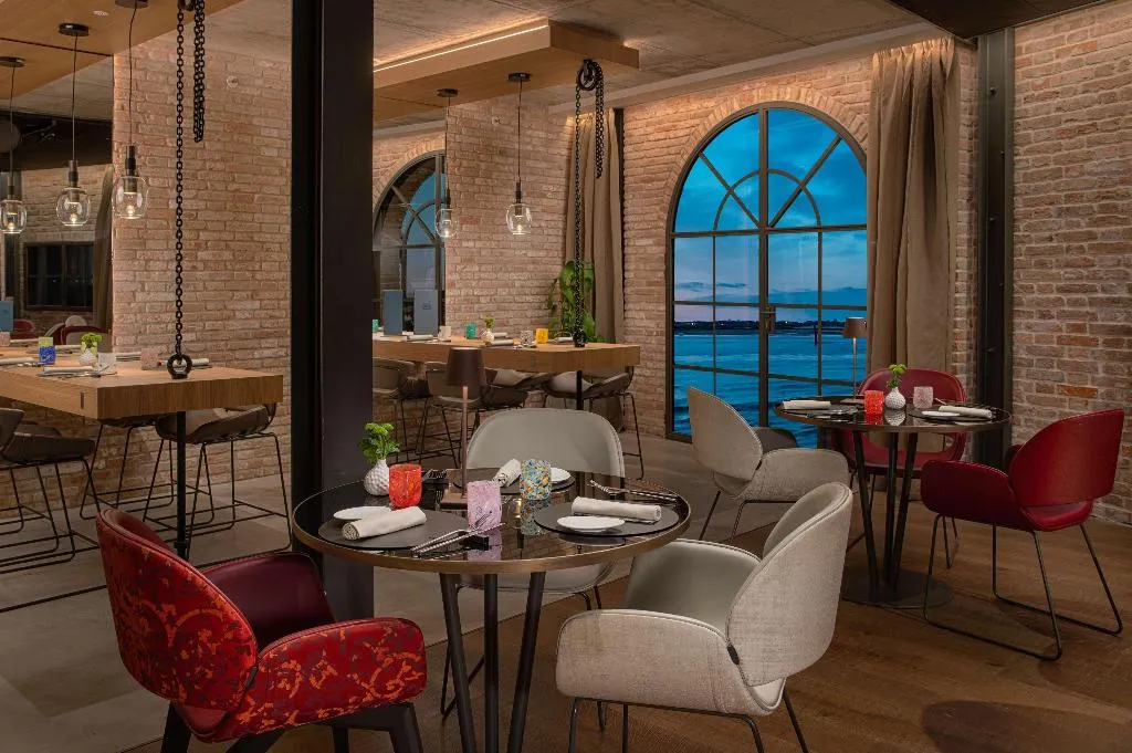 Restaurant, NH Collection Venezia Murano Villa, Venice