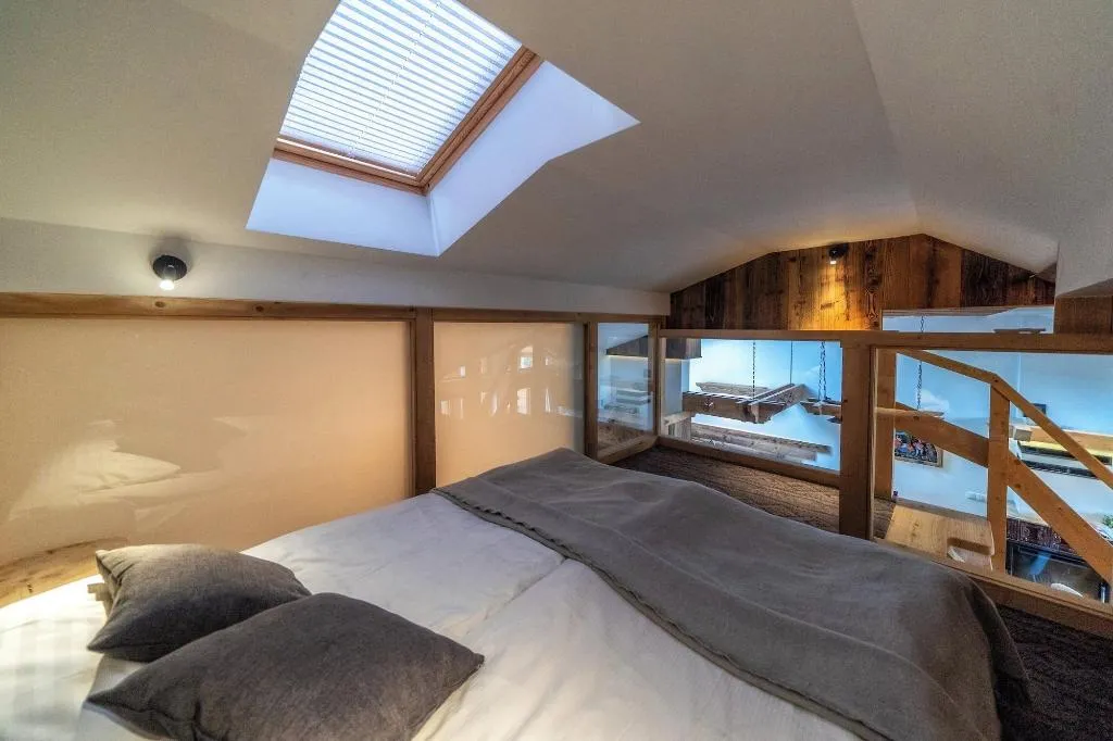 Room, ApartHotel Giewont, Krakow