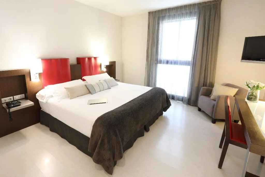 DOUBLE SINGLE USE STANDARD Room, Ciutat de Girona, Costa Brava