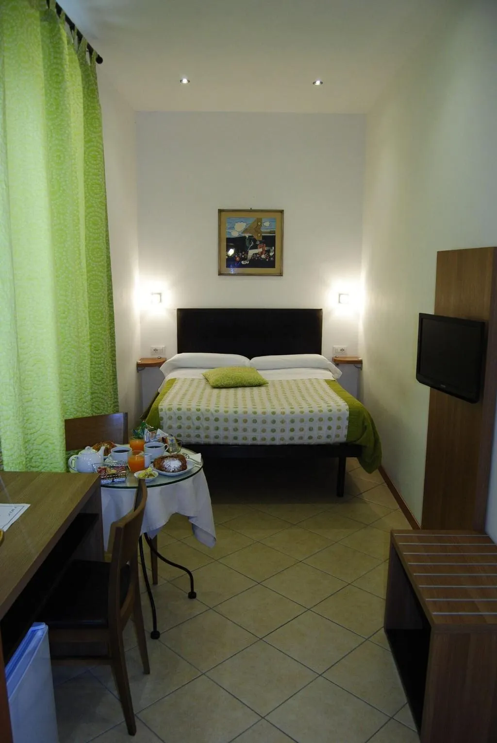 Room, Adelaide House, Florence