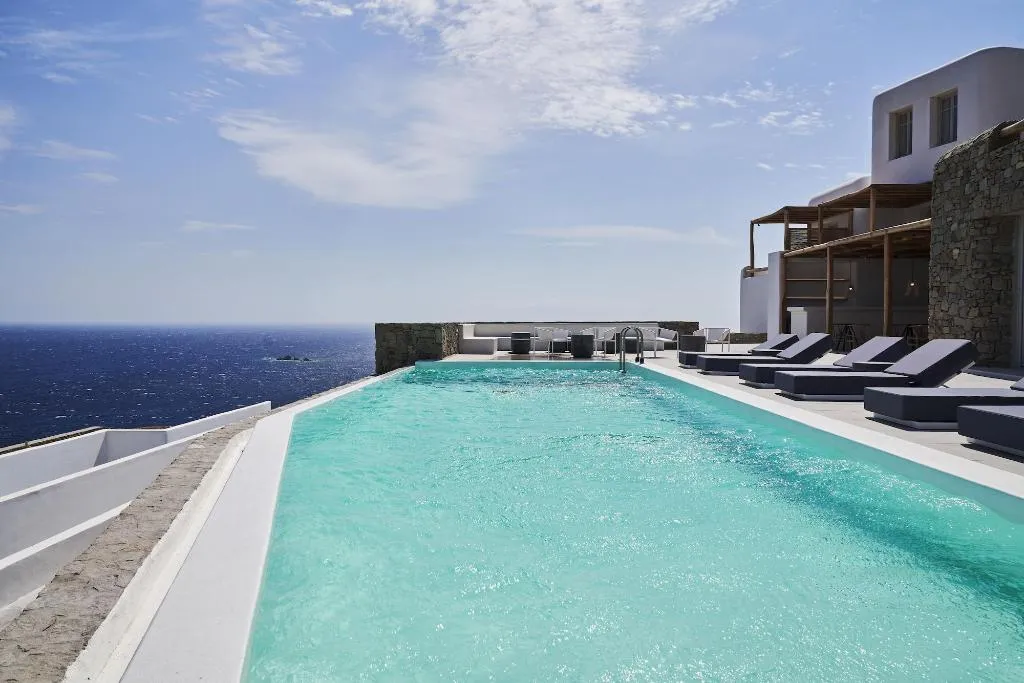 Sports and Entertainment, Radisson Blu Euphoria Resort, Mykonos