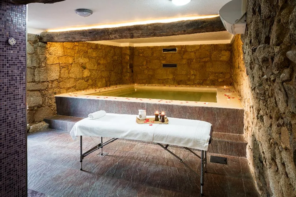 Sports and Entertainment, Cerca Design House, Porto