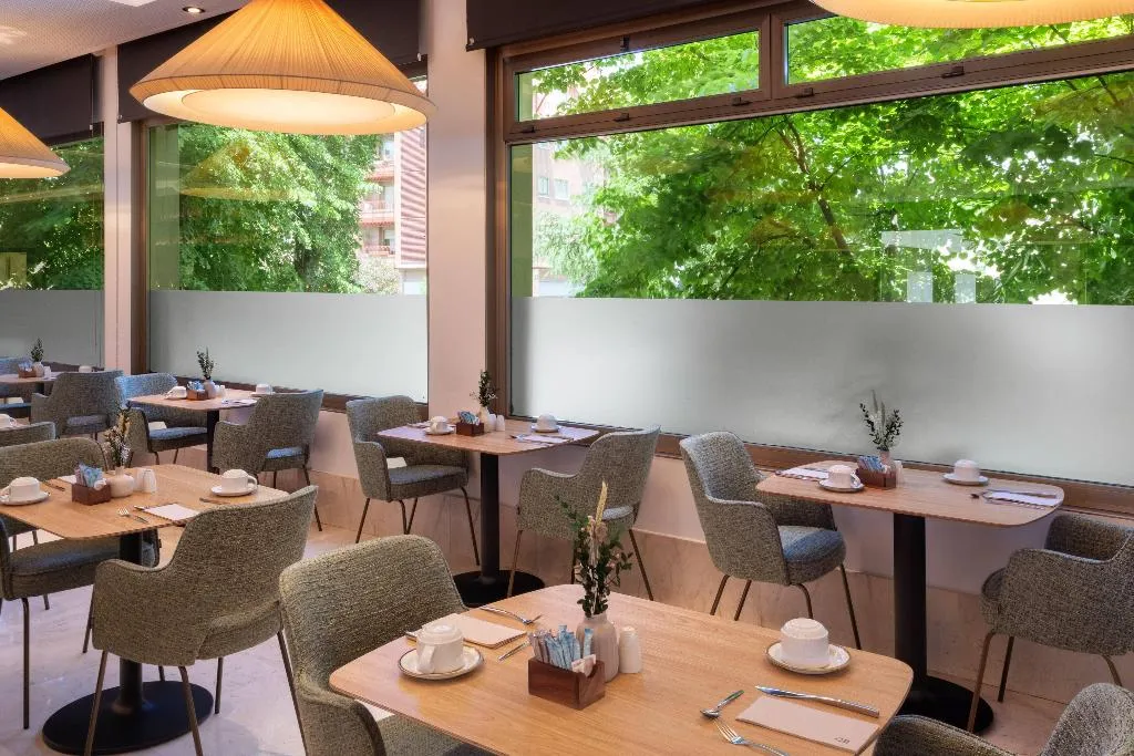 Restaurant, Melia Barajas, Madrid