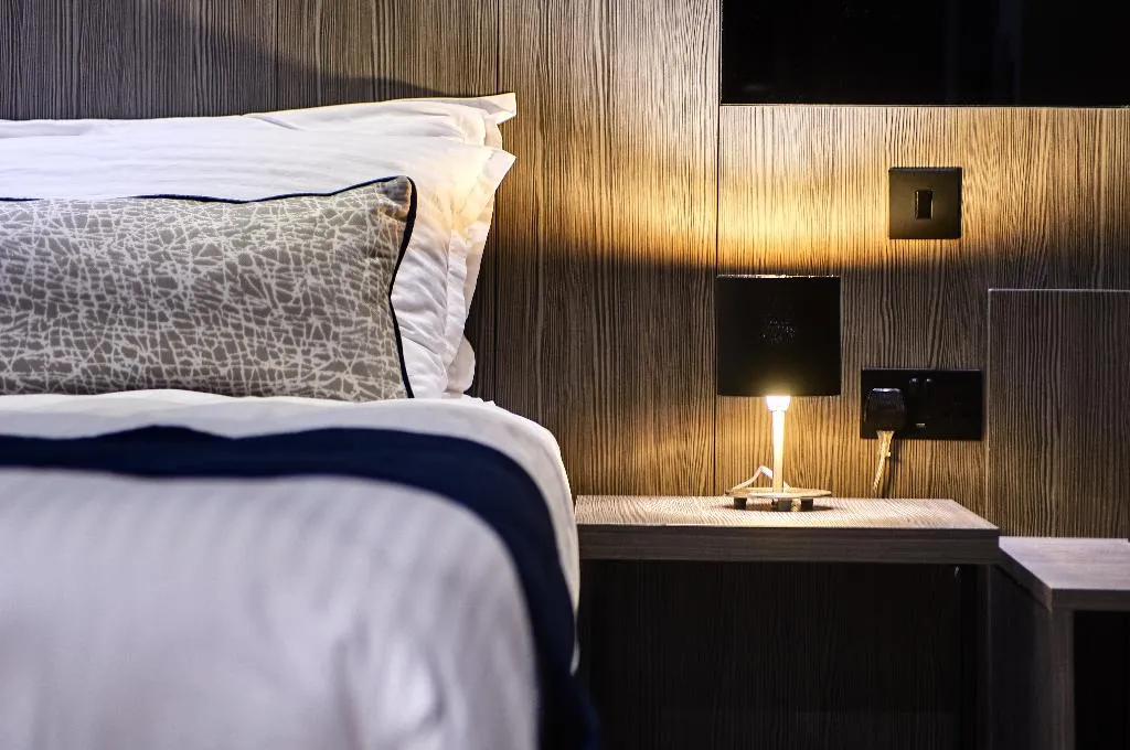 SINGLE DELUXE Room, The District Hotel, Malta