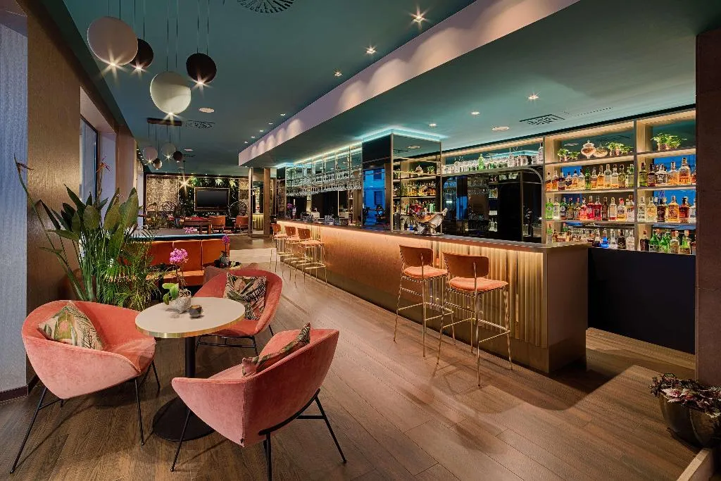 Bar, NH Collection Milano Touring, Milan