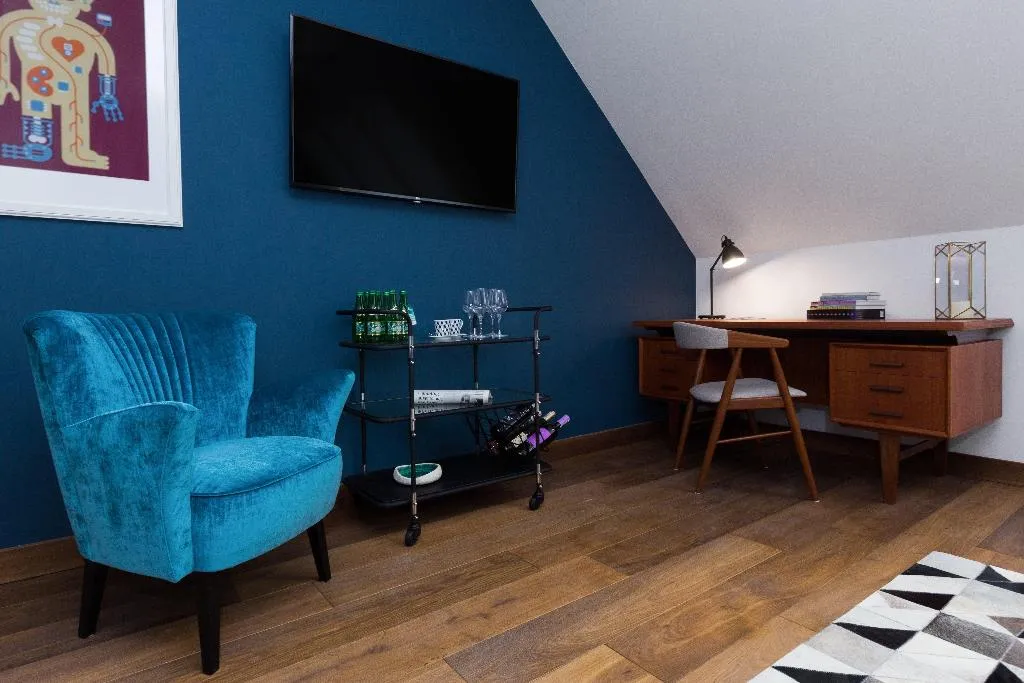 SUITE KING BED ONE BEDROOM  Room, Hotel Indigo Krakow Old Town, Krakow