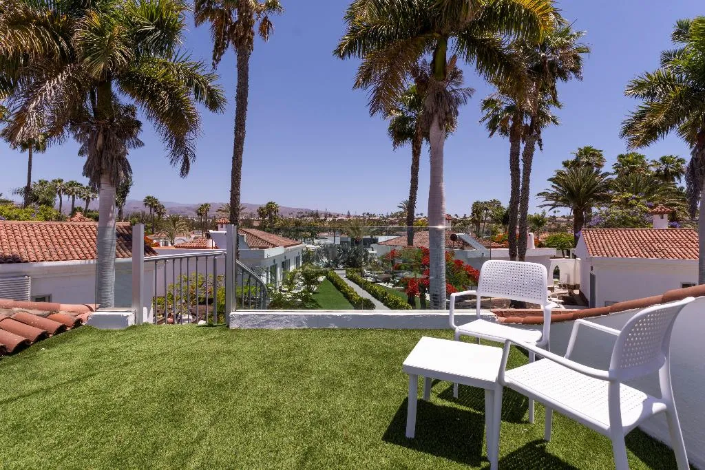 SUITE CAPACITY 3 Room, Hotel LIVVO Dunagolf Suites, Gran Canaria