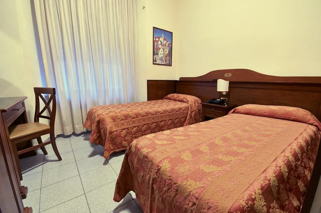 TWIN STANDARD Room, Hotel Pavone, Milan