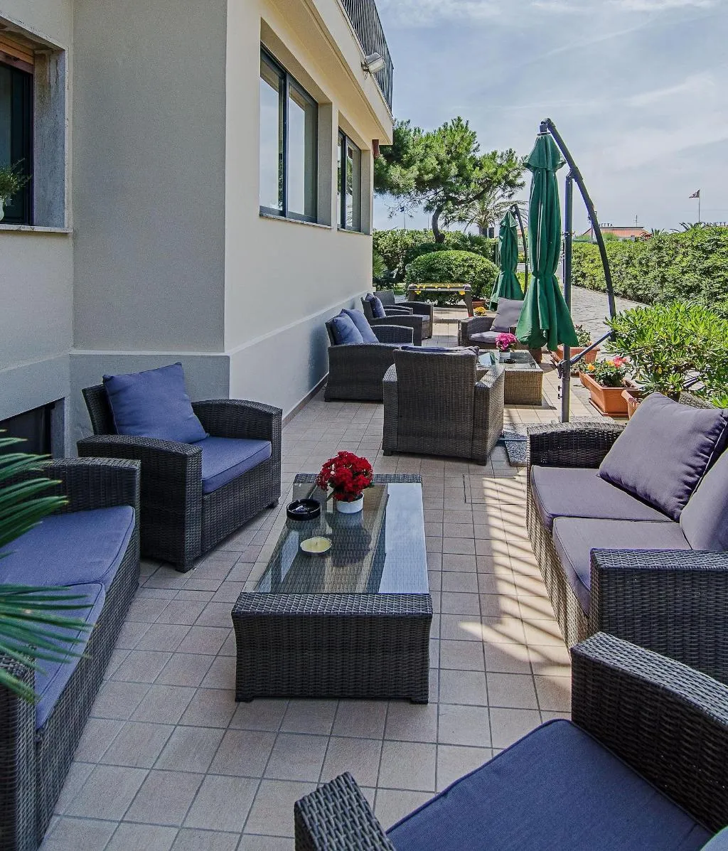 Terrace, Hotel Paris, Florence