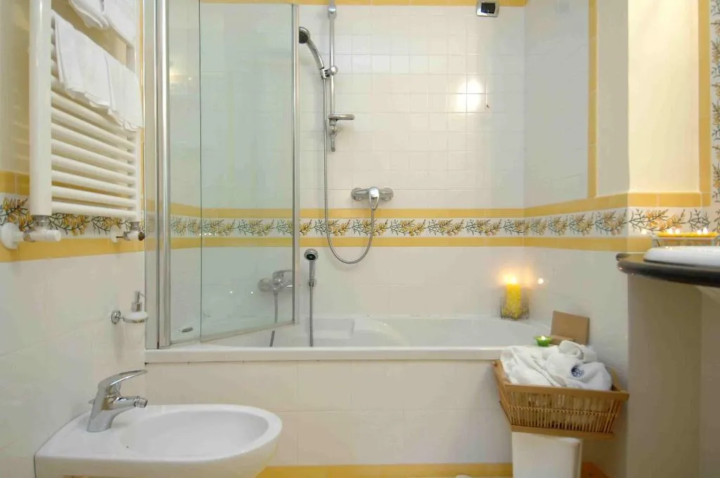 DOUBLE DELUXE Room, Hotel Villa Annalara, Naples