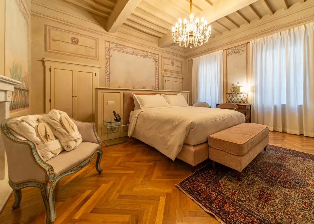 DOUBLE SUPERIOR Room, Residenza d’epoca Luca Pacioli, Florence