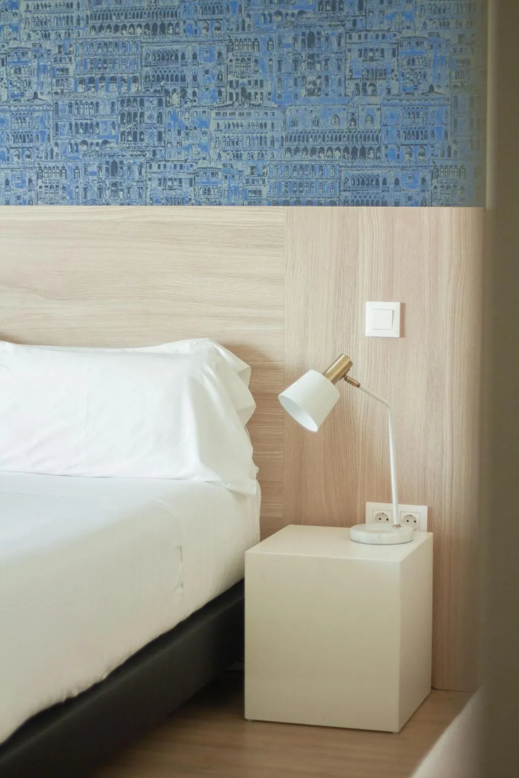 Room, Room Select Porto Suites, Porto