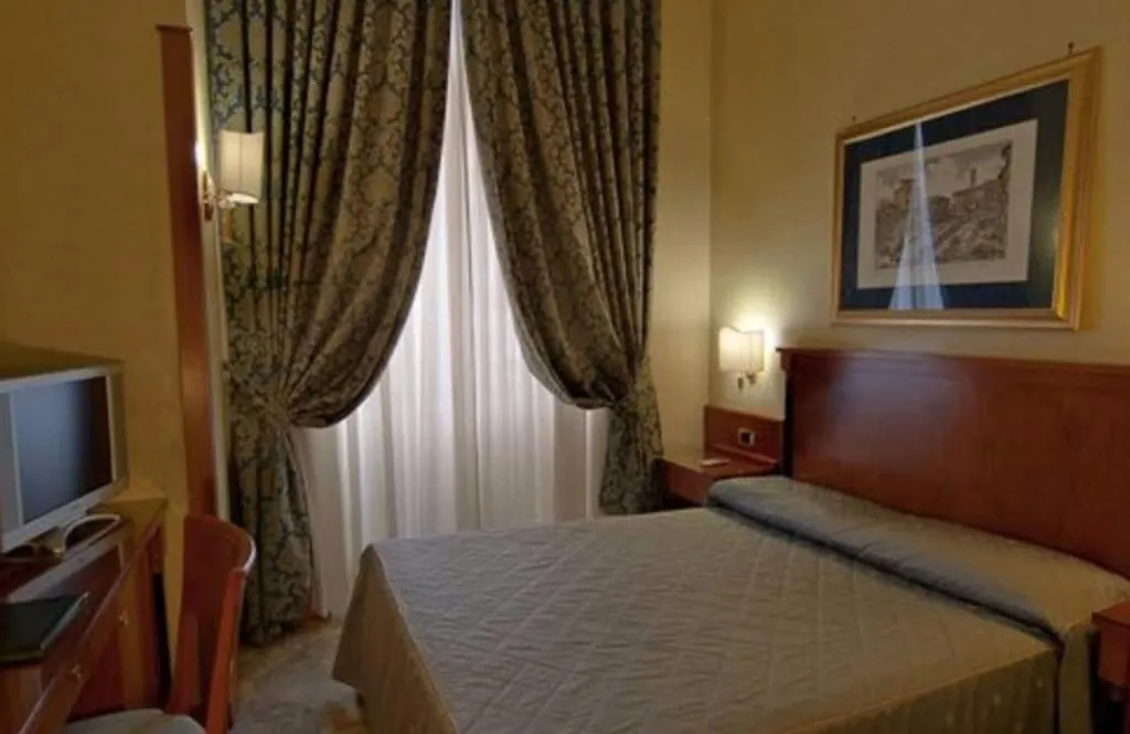 QUADRUPLE CAPACITY 4 Room, Miami, Rome
