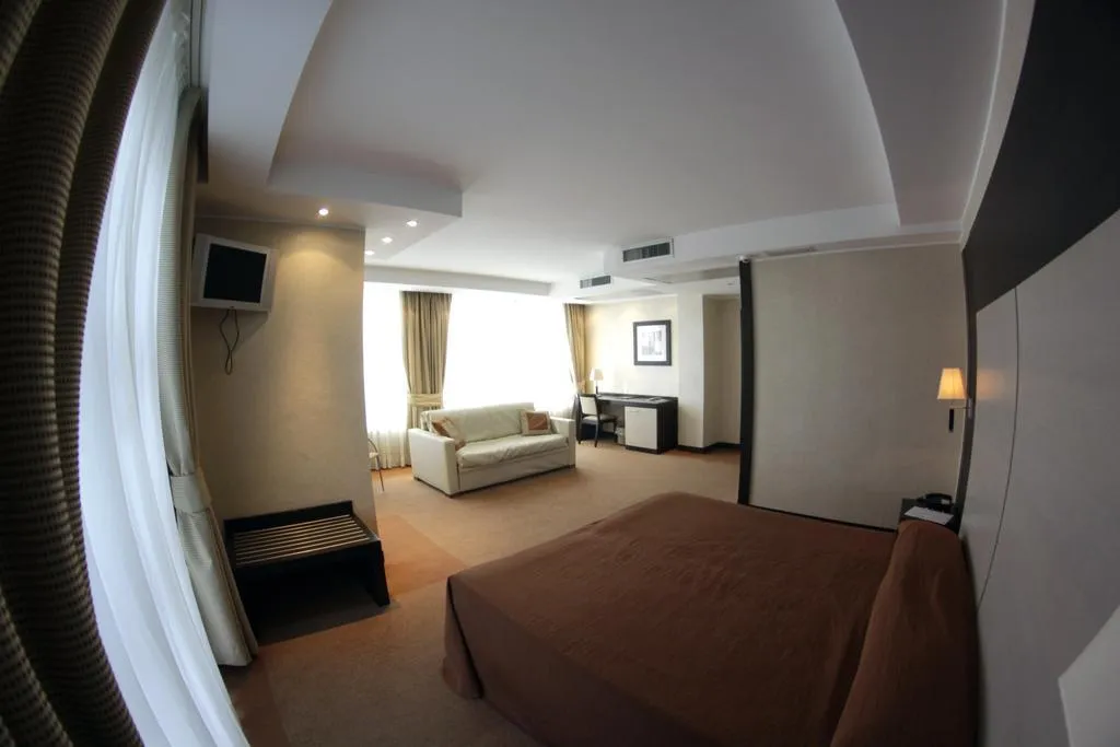 QUADRUPLE STANDARD Room, B&B HOTEL Napoli San Mauro, Naples
