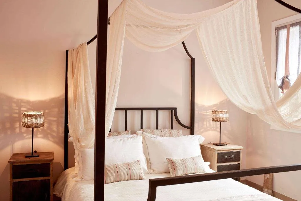 Room, Diles & Rinies, Mykonos