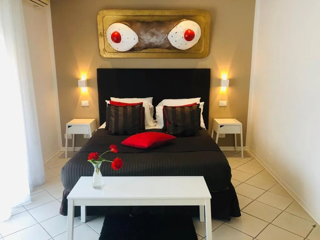 Room, Antichi Colori, Palermo