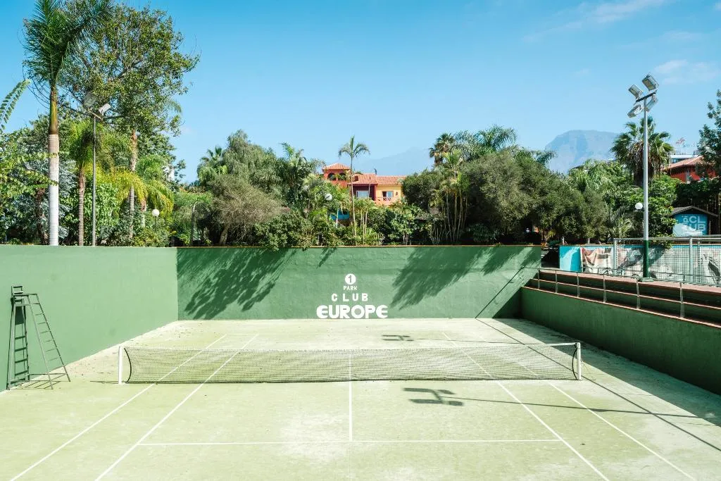 Sports and Entertainment, Park Club Europe, Tenerife