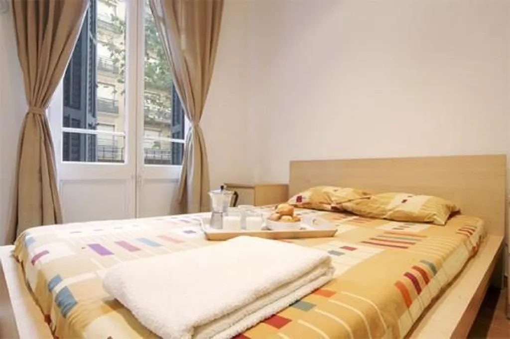 Room, Sagrada Familia Apartments, Barcelona
