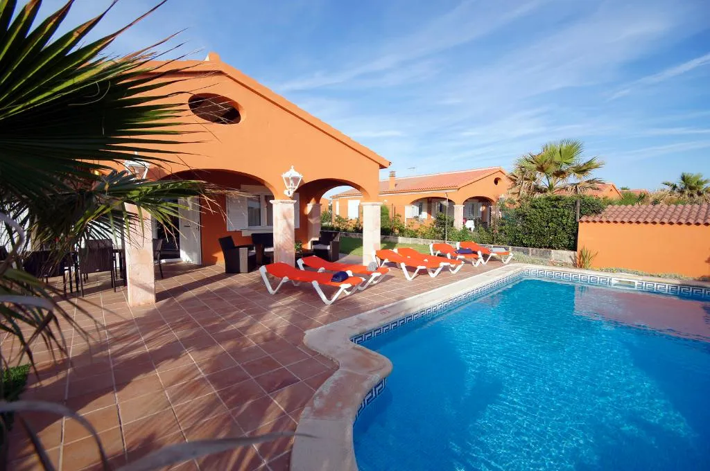 General view, Begonias, Menorca