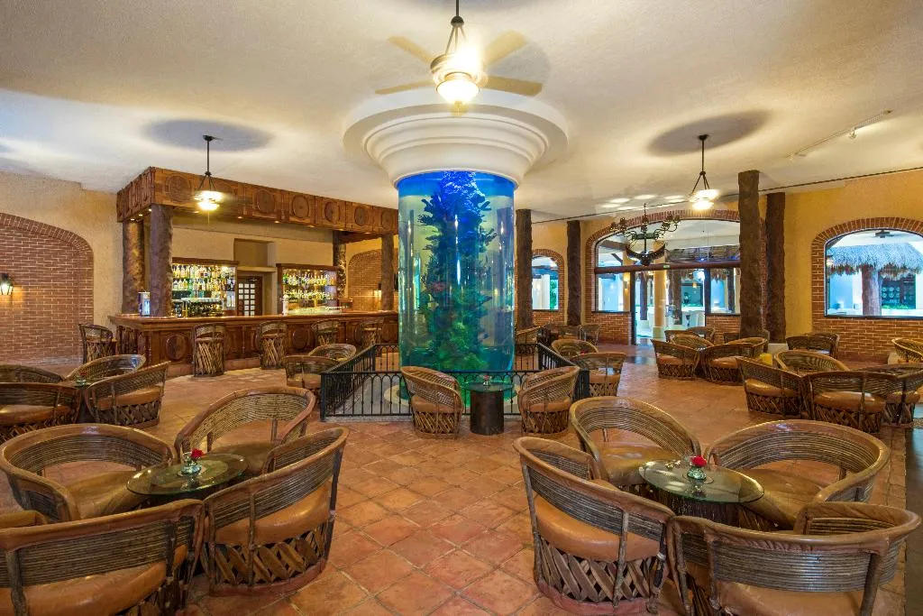 Bar, Iberostar Selection Paraiso Lindo All Inclusive, Cancun Area