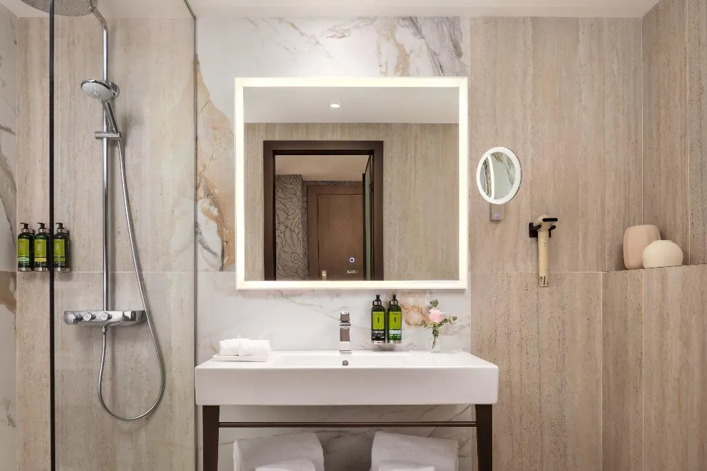 DOUBLE SUPERIOR Room, VP SOGNIO Metropolitano, Madrid