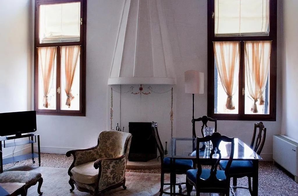 Room, Palazzo Contarini Della Porta Di Ferro Hotel, Venice