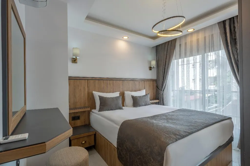 SUITE DELUXE Room, Quality Gold Suit, Antalya
