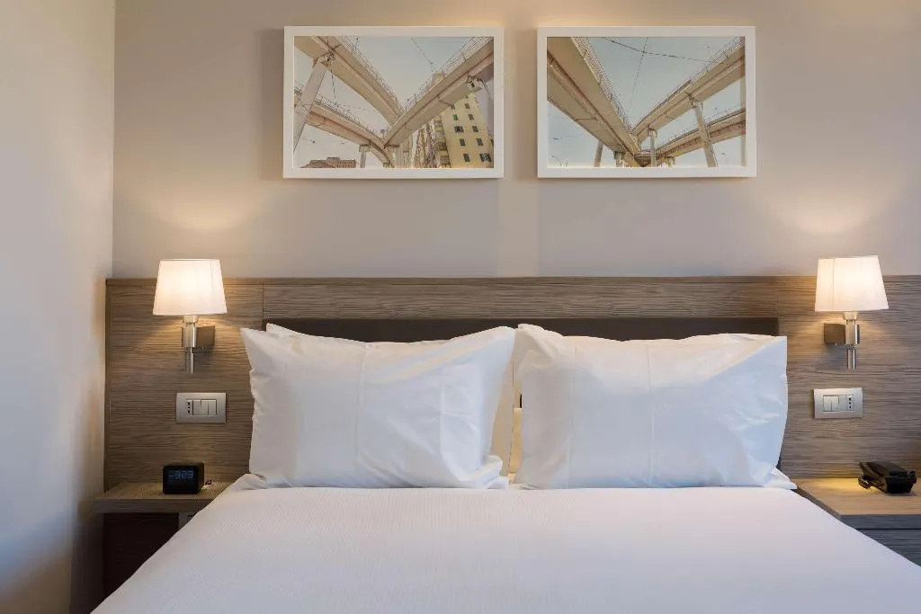 DOUBLE QUEEN SIZE BED Room, Hampton By Hilton Rome East, Rome