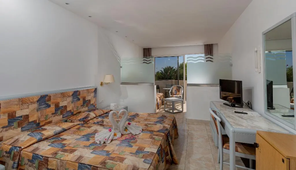 FAMILY ROOM STANDARD Room, Olympos Beach, Rhodes
