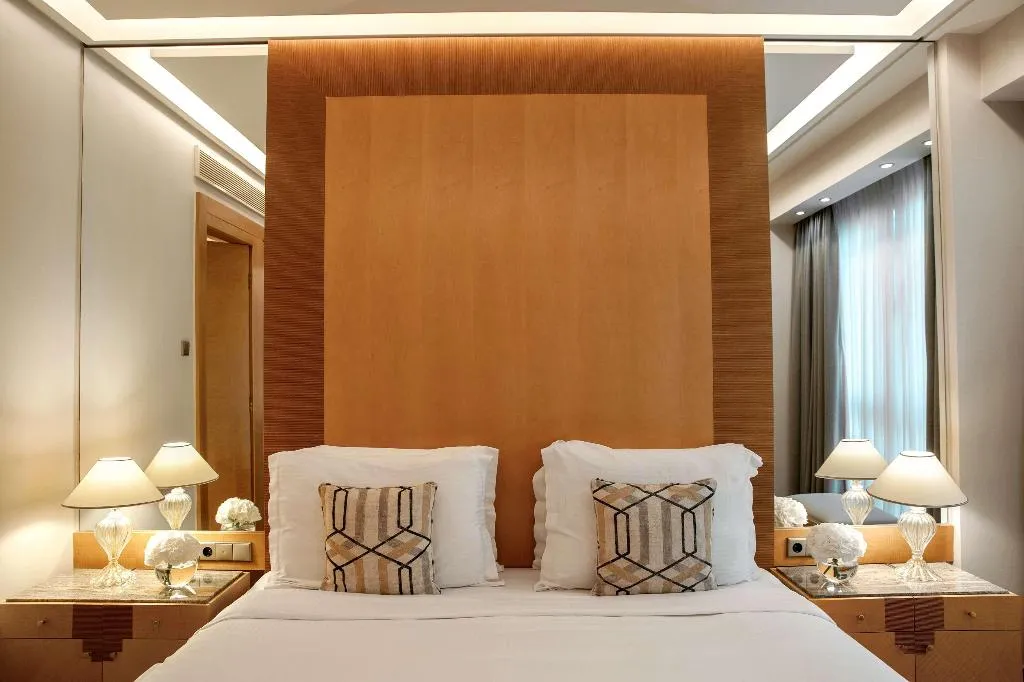 JUNIOR SUITE EXECUTIVE Room, Melia Athens, Athens