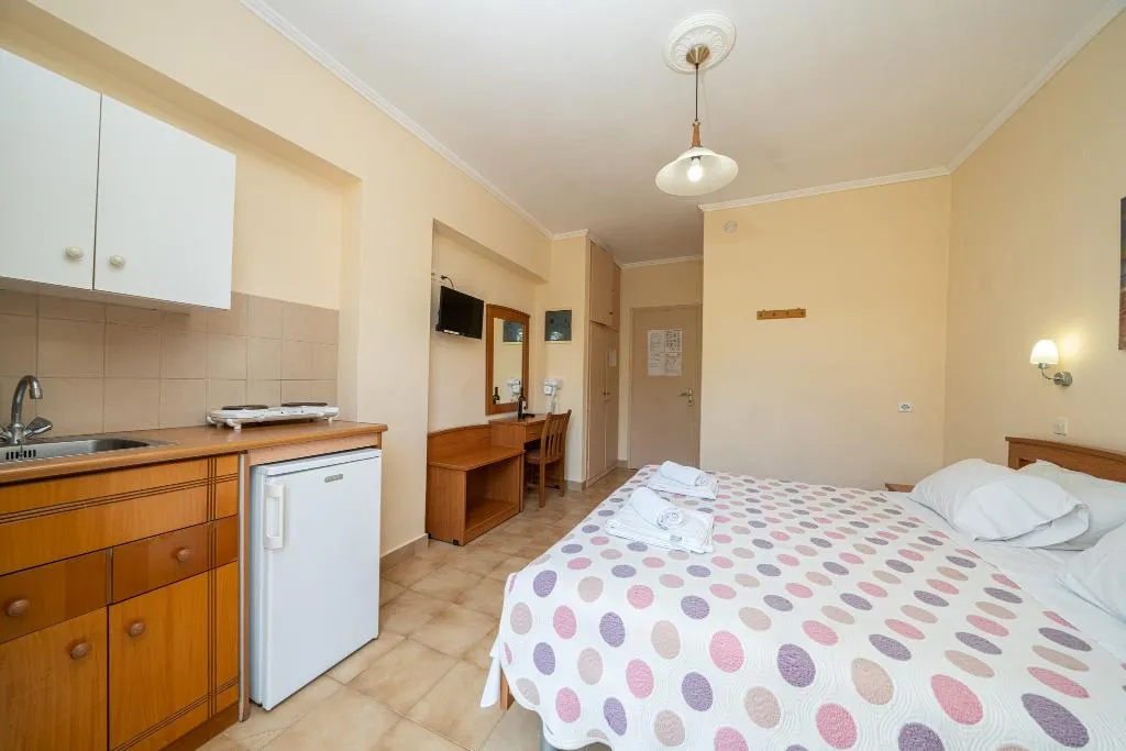 STUDIO CAPACITY 2 Room, Dionysios Studios & Apartments, Kefallinia