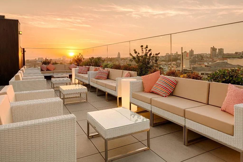 Terrace, Porto Downtown, Porto