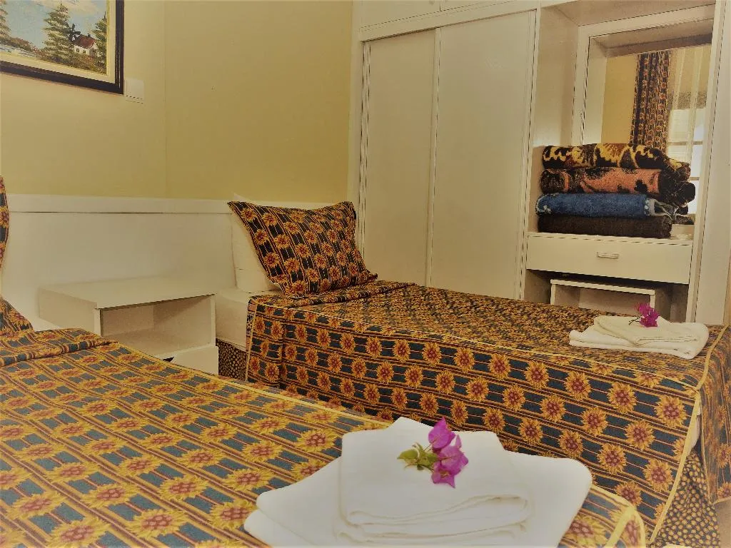 QUADRUPLE STANDARD Room, Victoria Suite Hotel & Spa, Bodrum