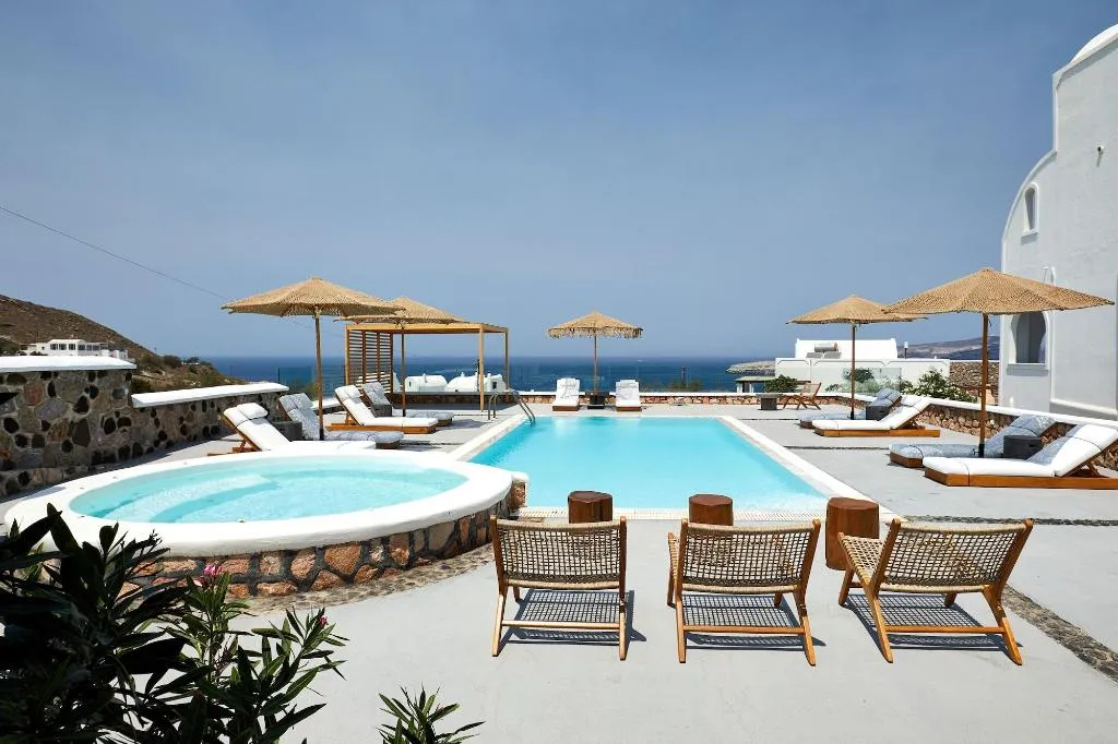 Sports and Entertainment, Symmetry Suites, Santorini