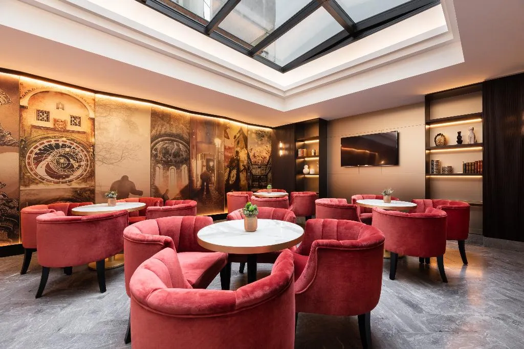 Bar, Aurea Legends by Eurostars Hotel Company, Prague