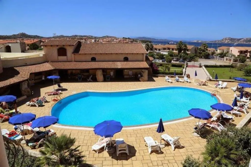Pool, Club Esse Posada Beach Resort, Olbia
